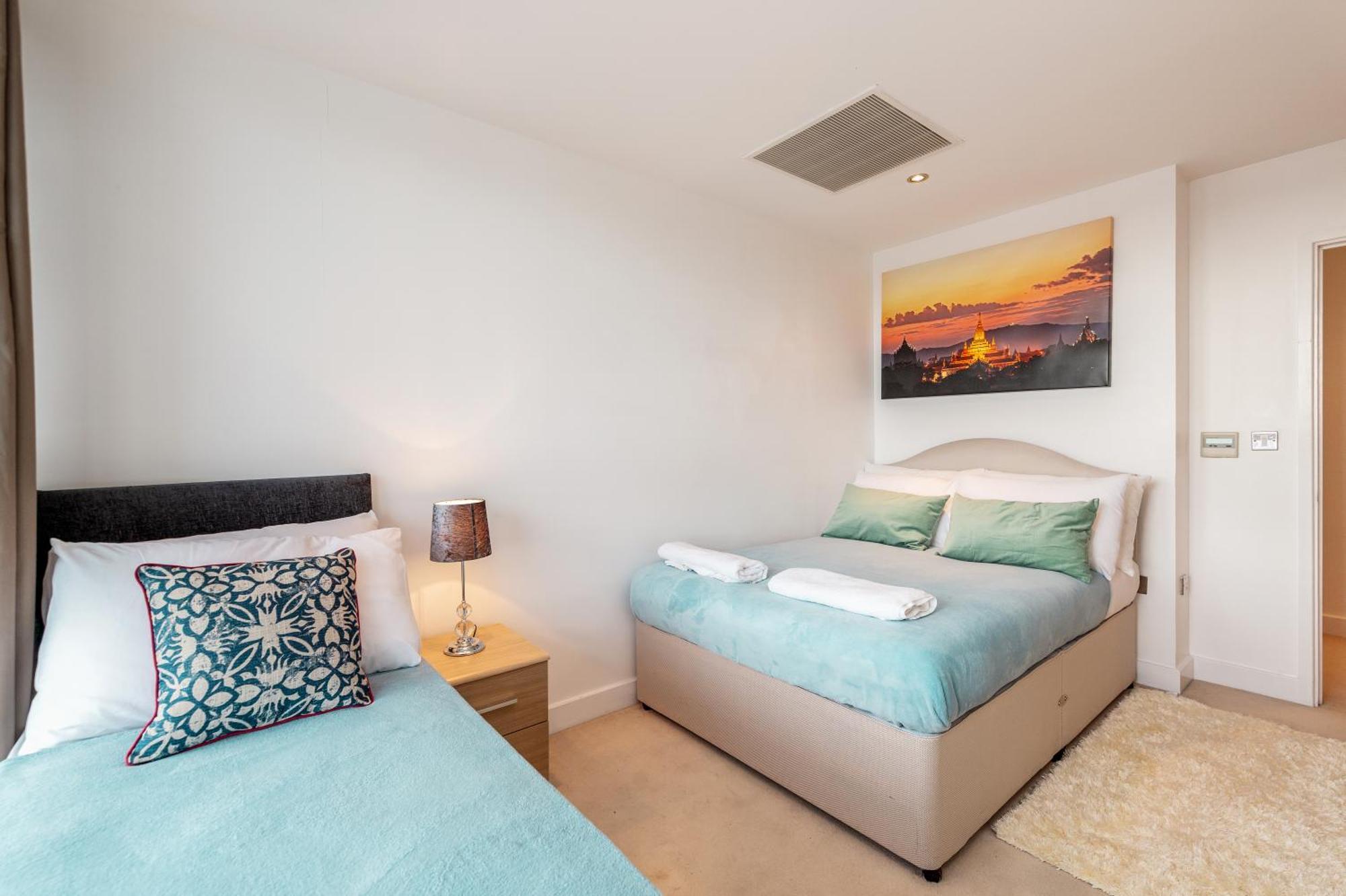 Excel Dock Apartments London Bagian luar foto