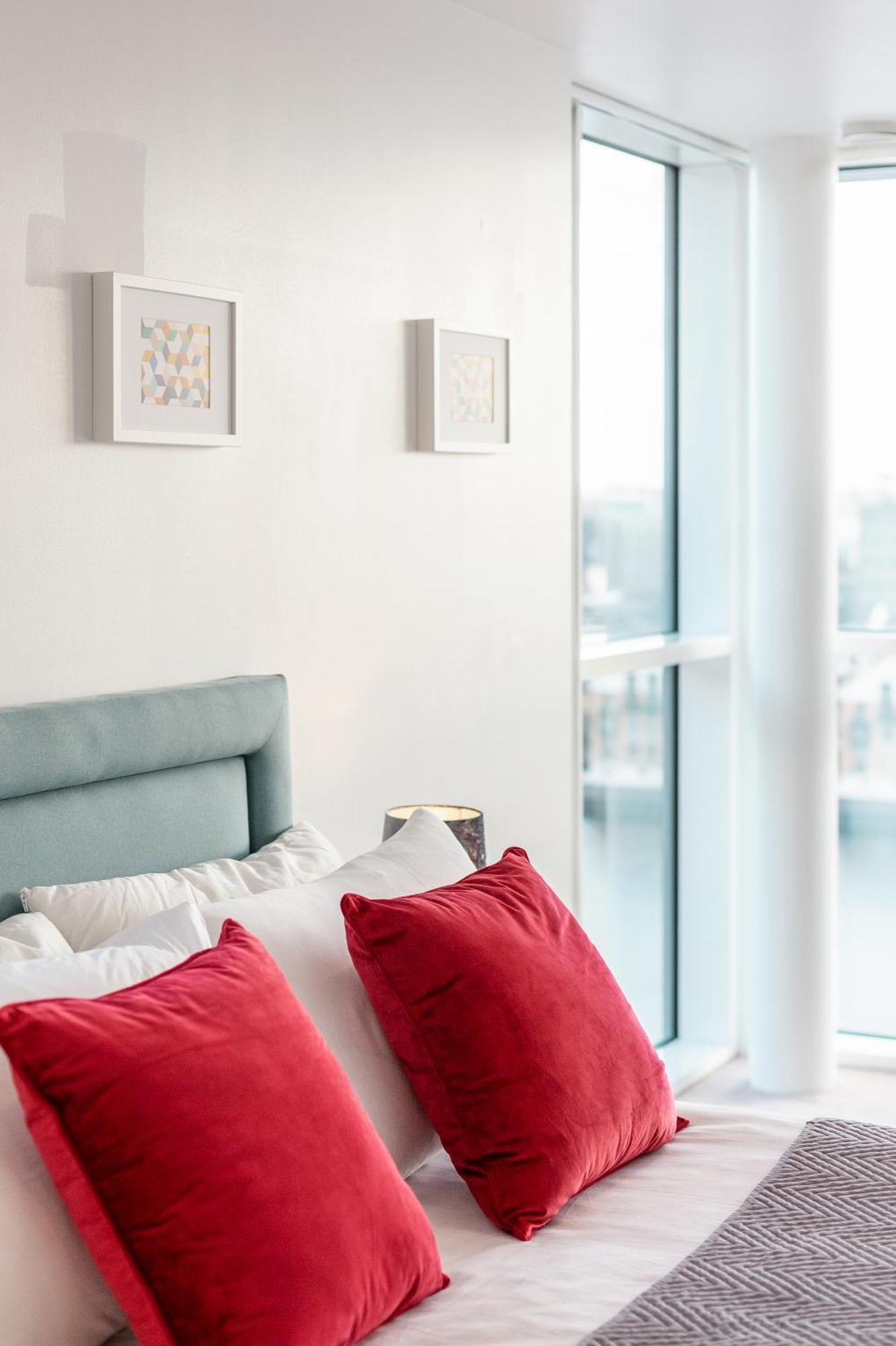 Excel Dock Apartments London Bagian luar foto