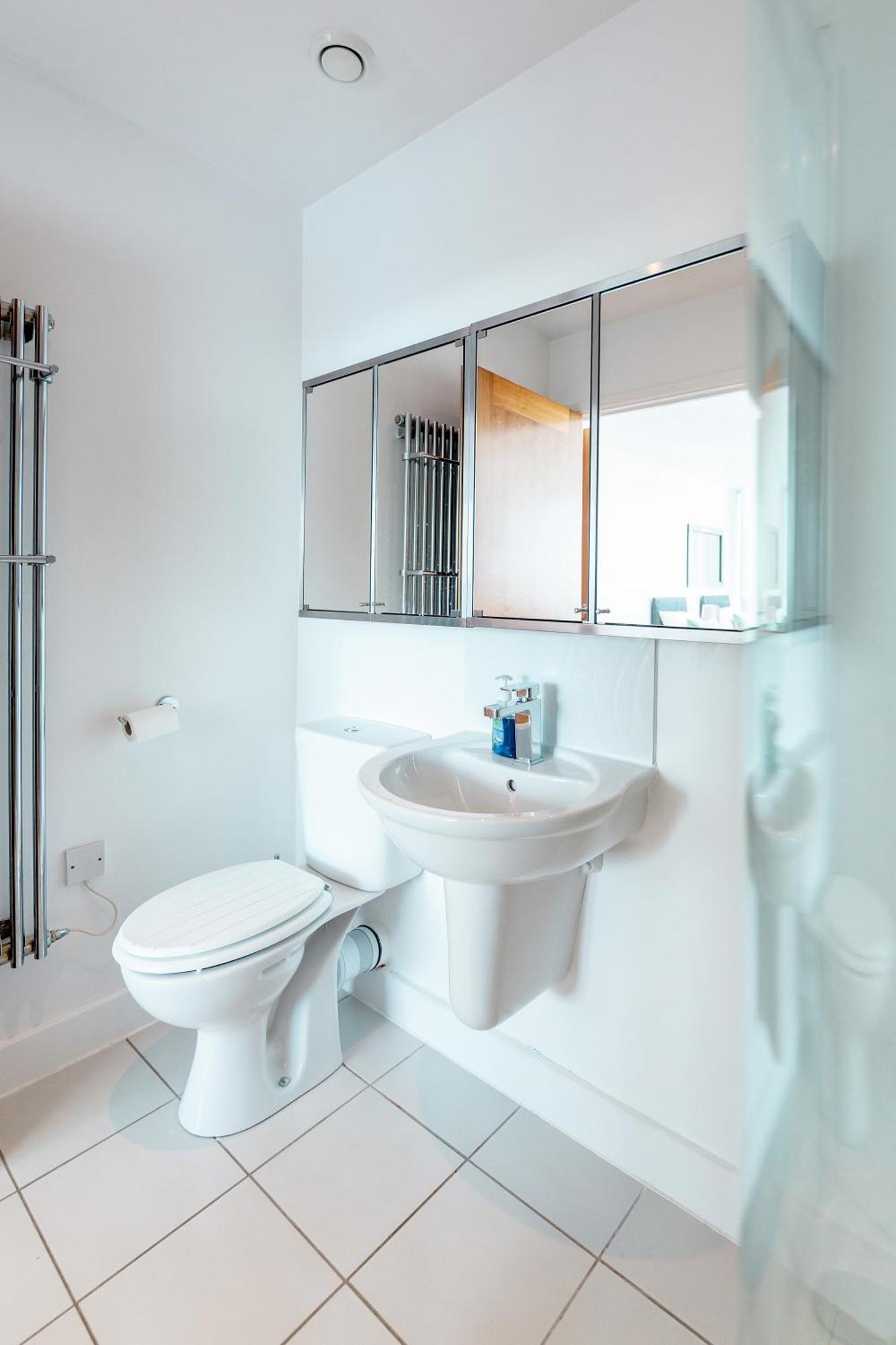 Excel Dock Apartments London Bagian luar foto